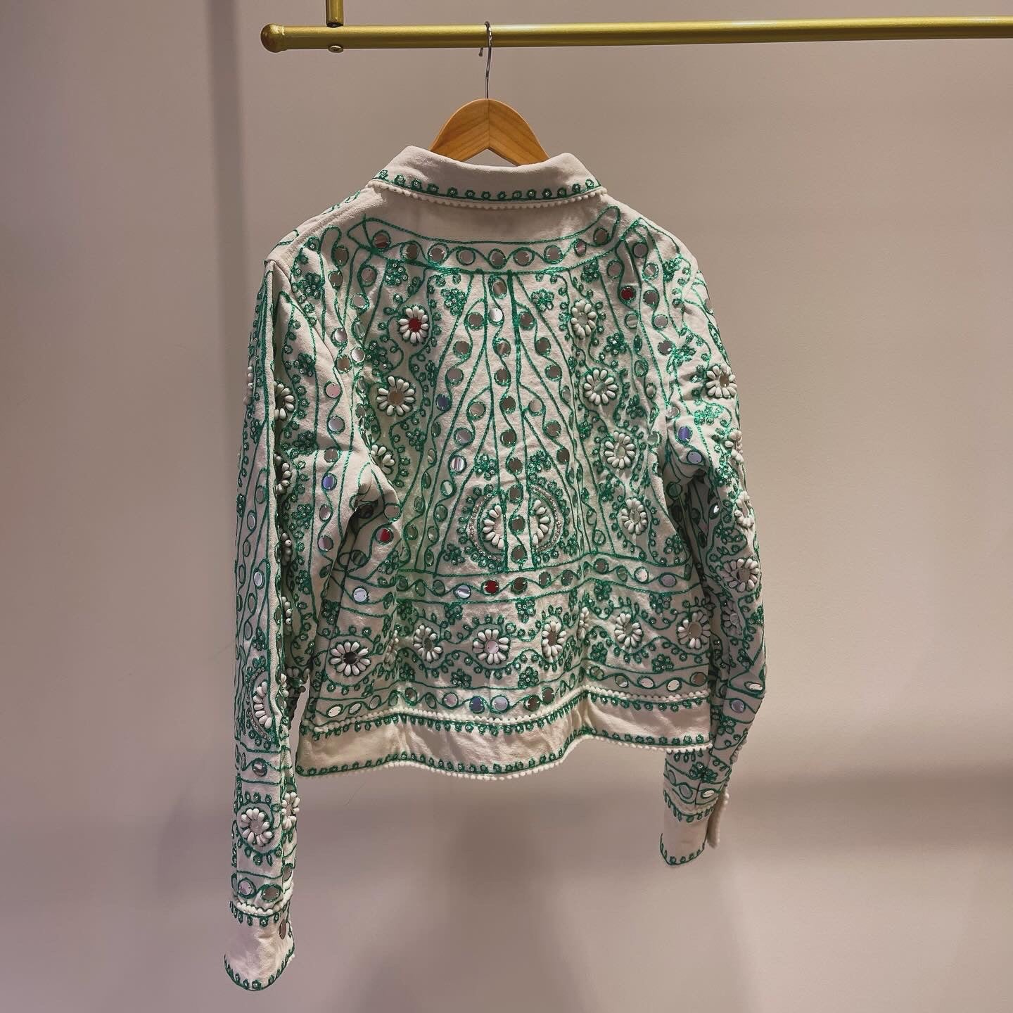 CHAQUETA TELA VAQUERA BLANCA