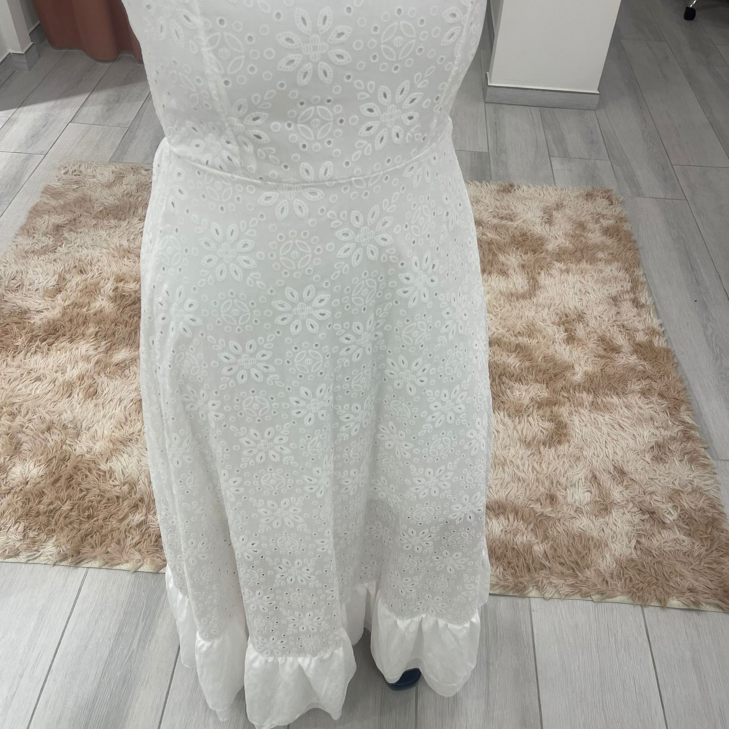 VESTIDO BLANCO MANGA VOLUMEN