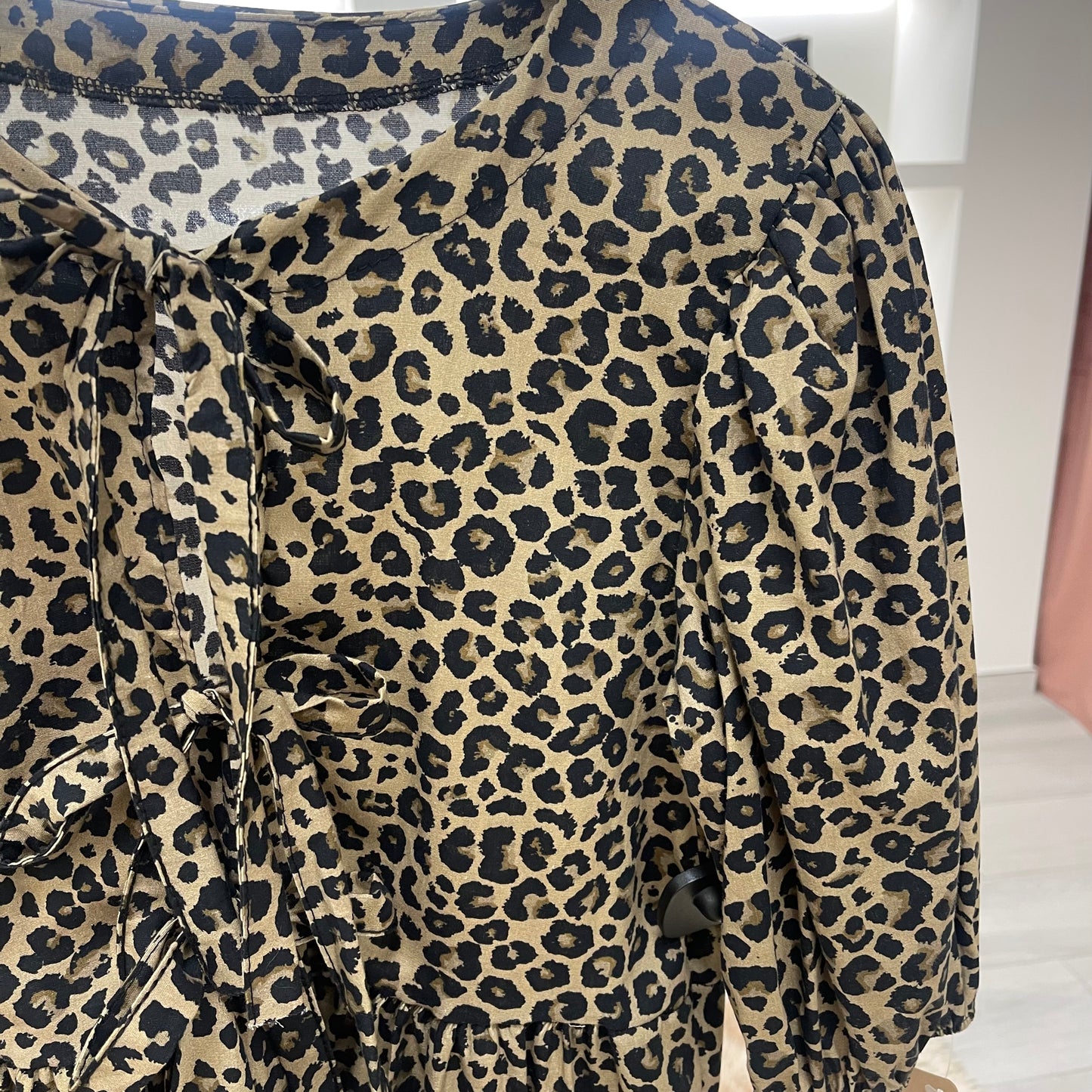 BLUSA LEOPARDO LAZOS