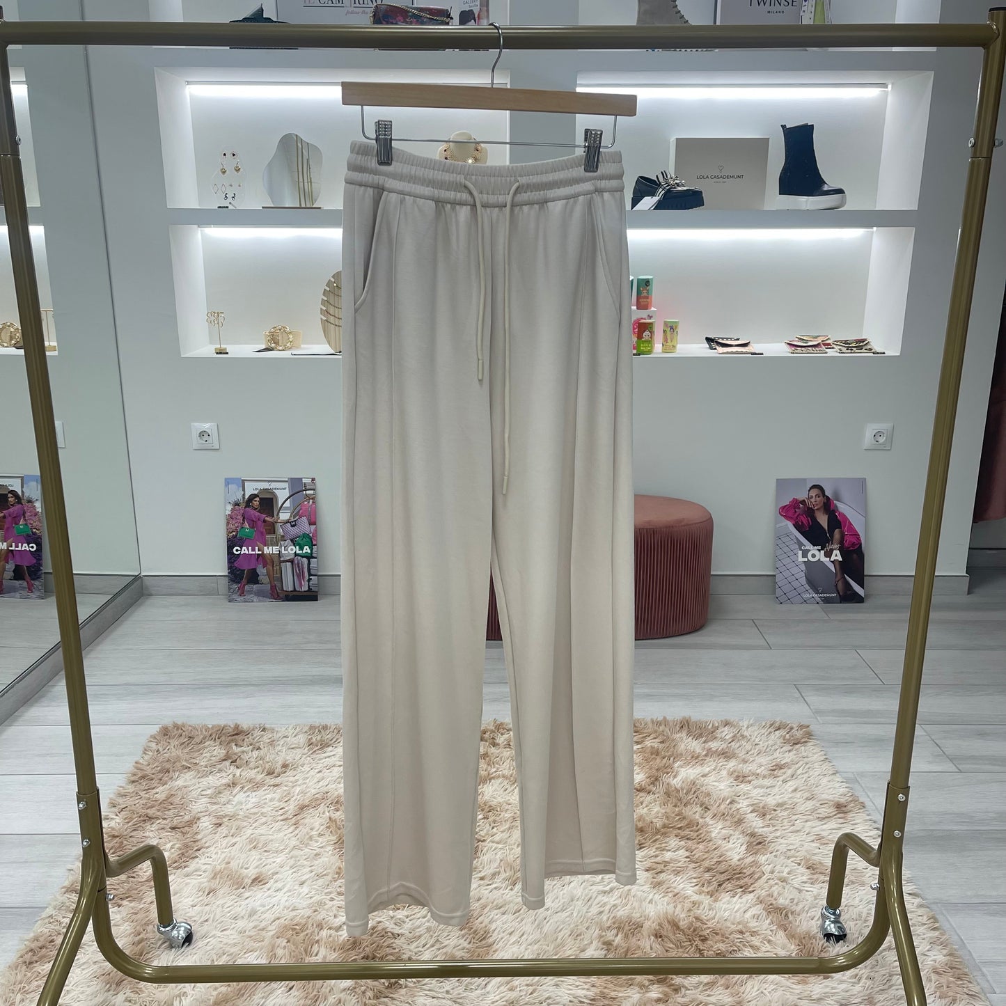 PANTALÓN BEIGE ANCHO