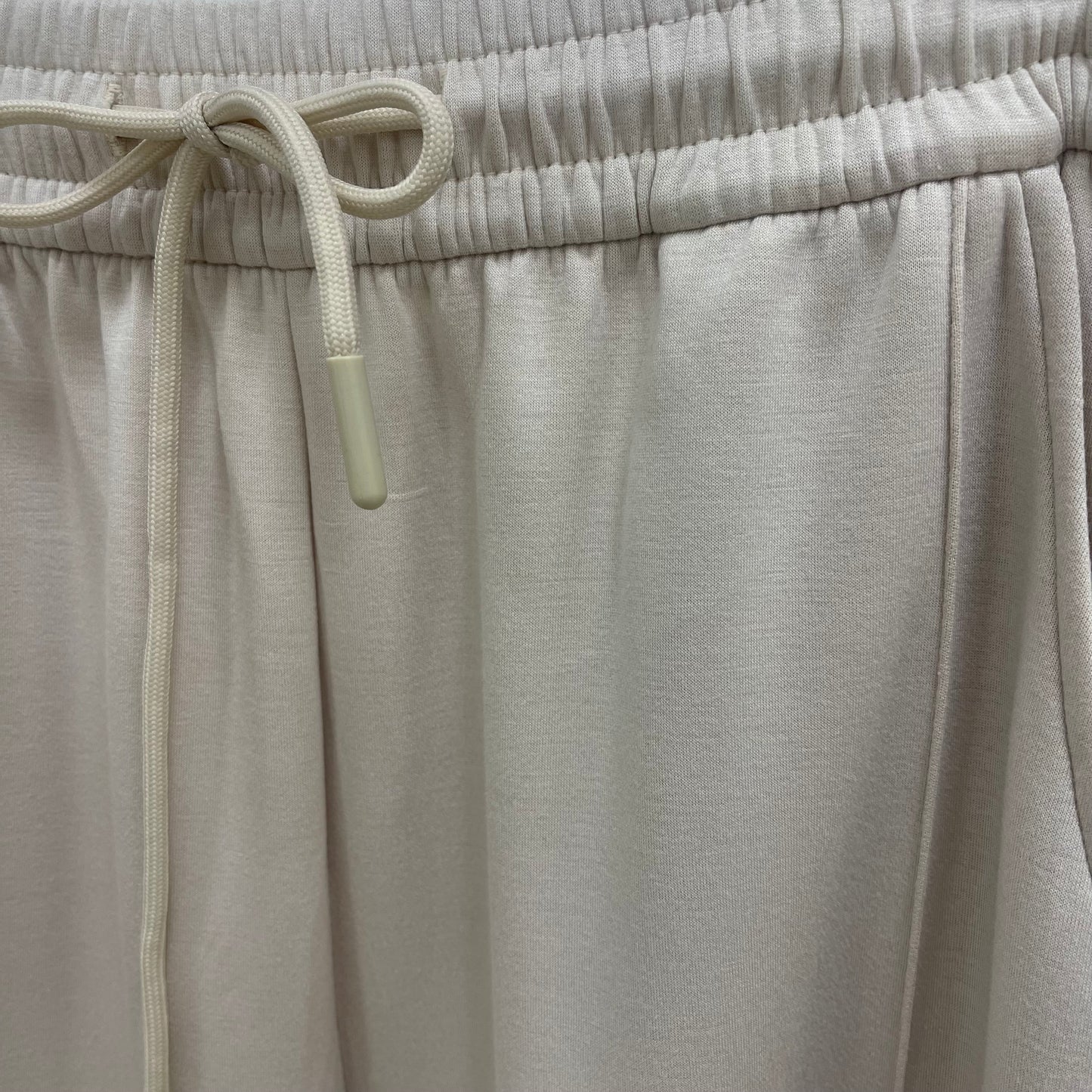 PANTALÓN BEIGE ANCHO