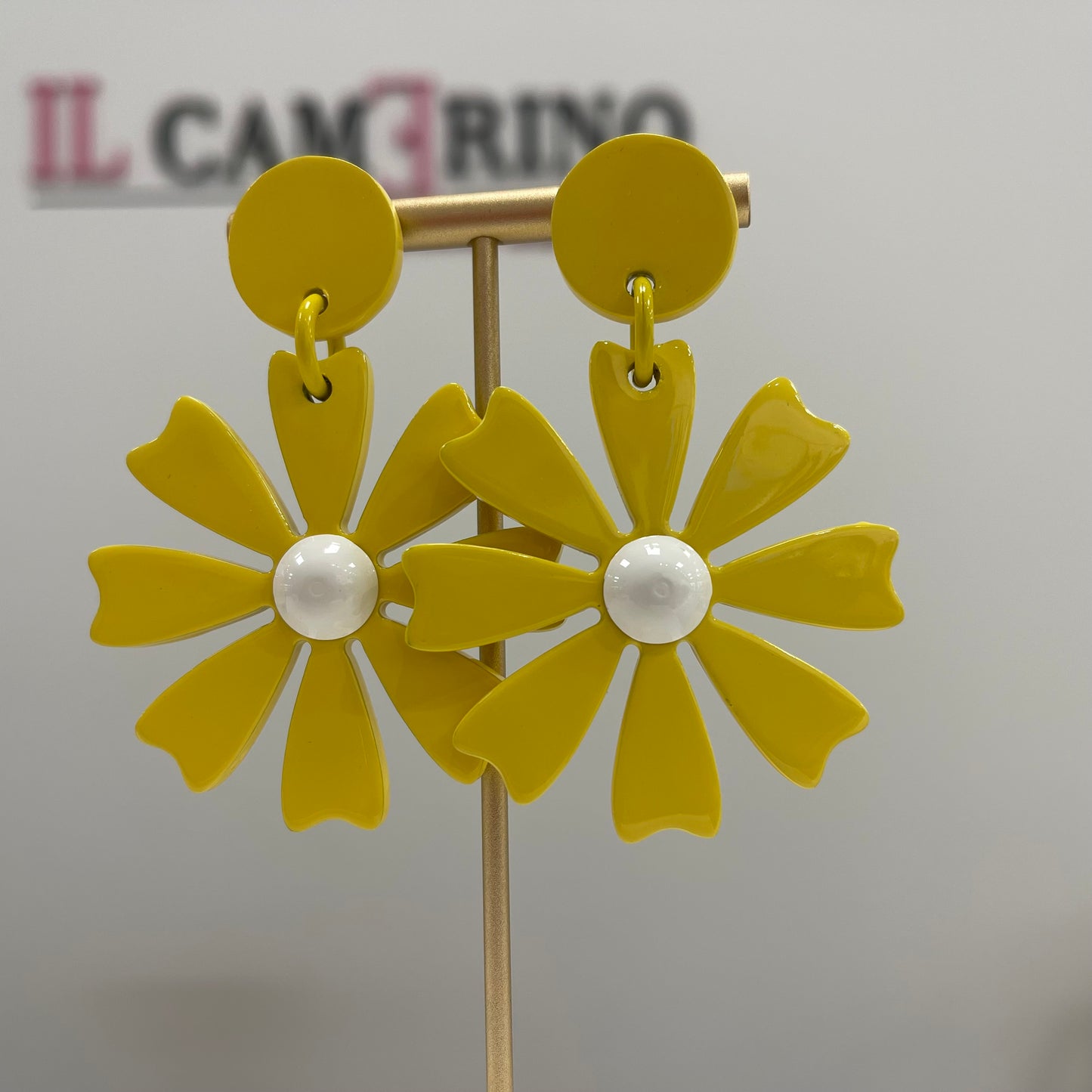 PENDIENTES MARGARITA AMARILLAS