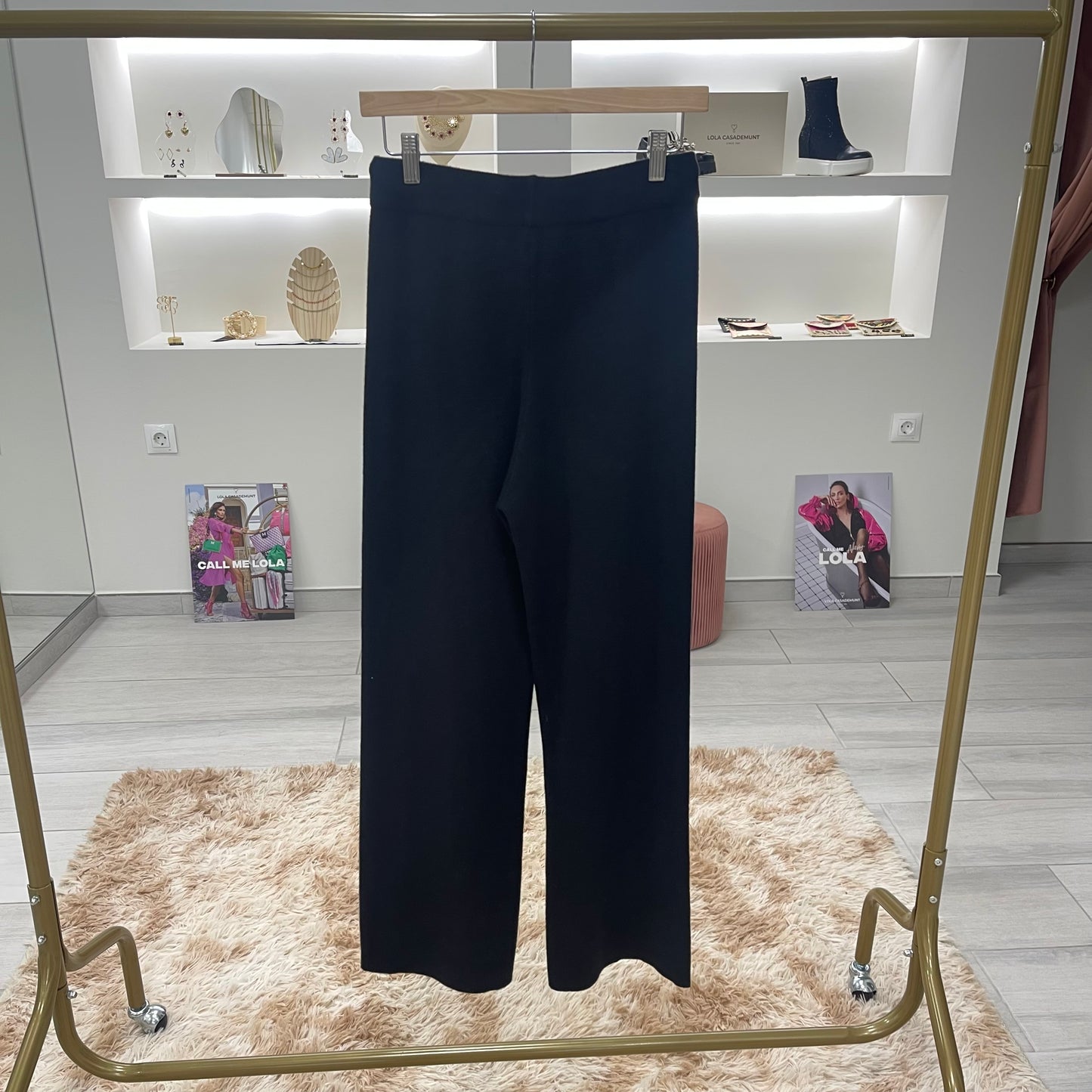 PANTALÓN DE PUNTO NEGRO