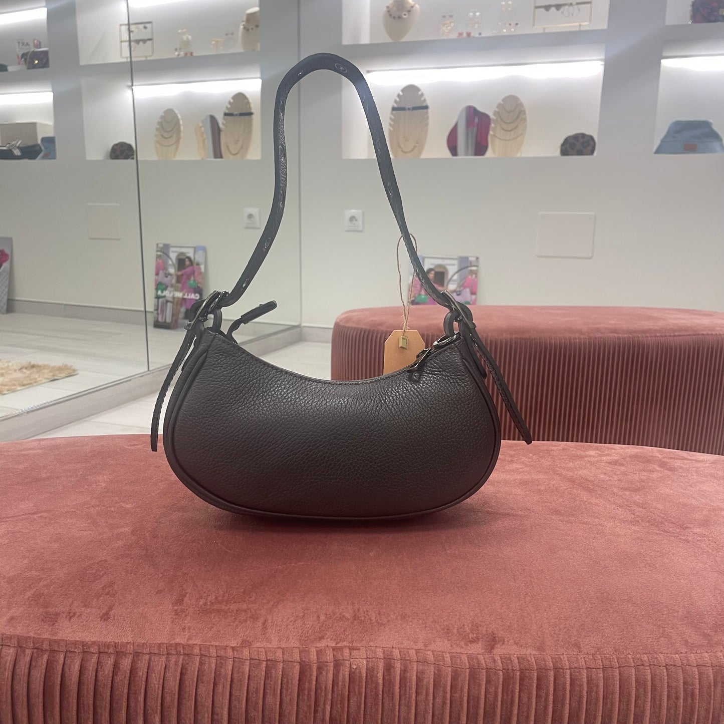 BOLSO PIEL MARRÓN OSCURO