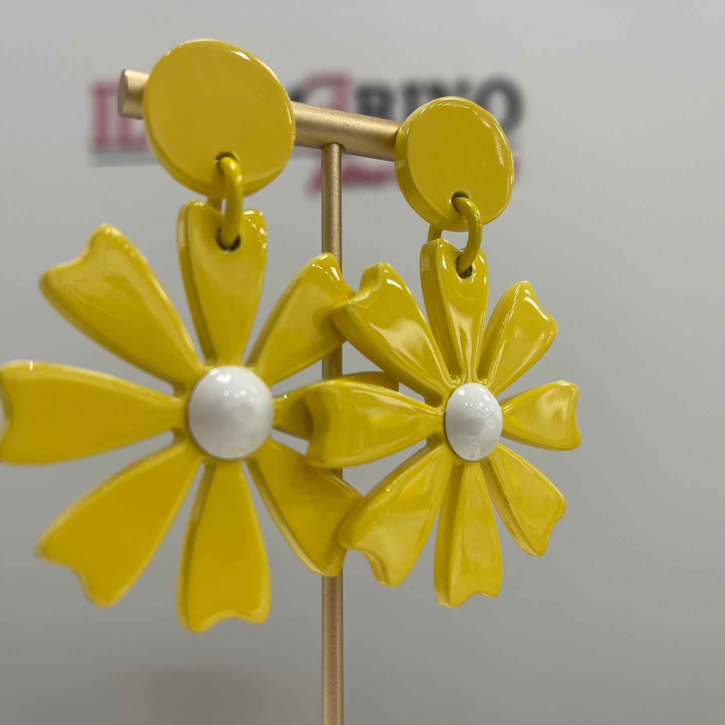 PENDIENTES MARGARITA AMARILLAS