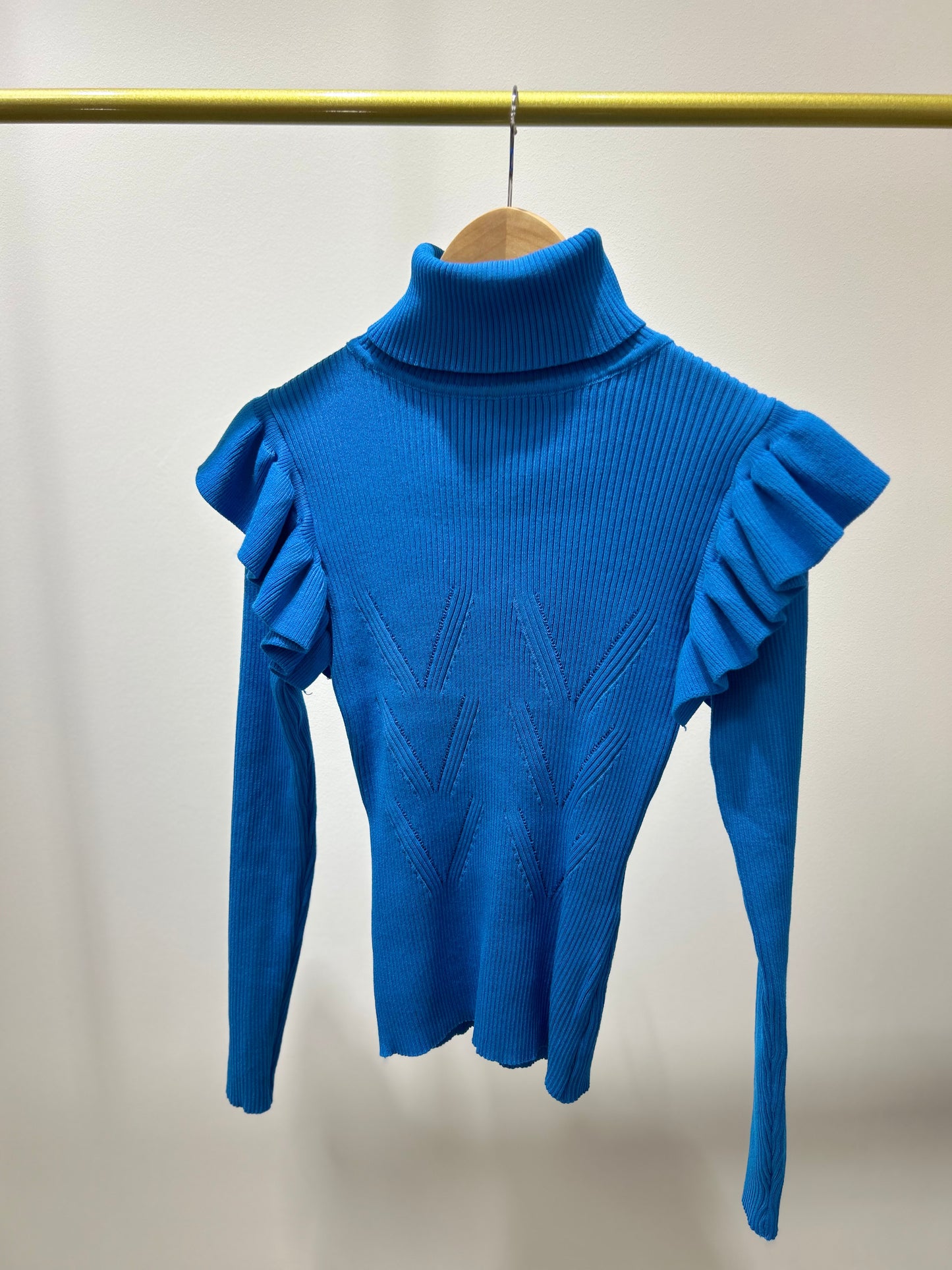 JERSEY AZUL ELÉCTRICO CUELLO ALTO