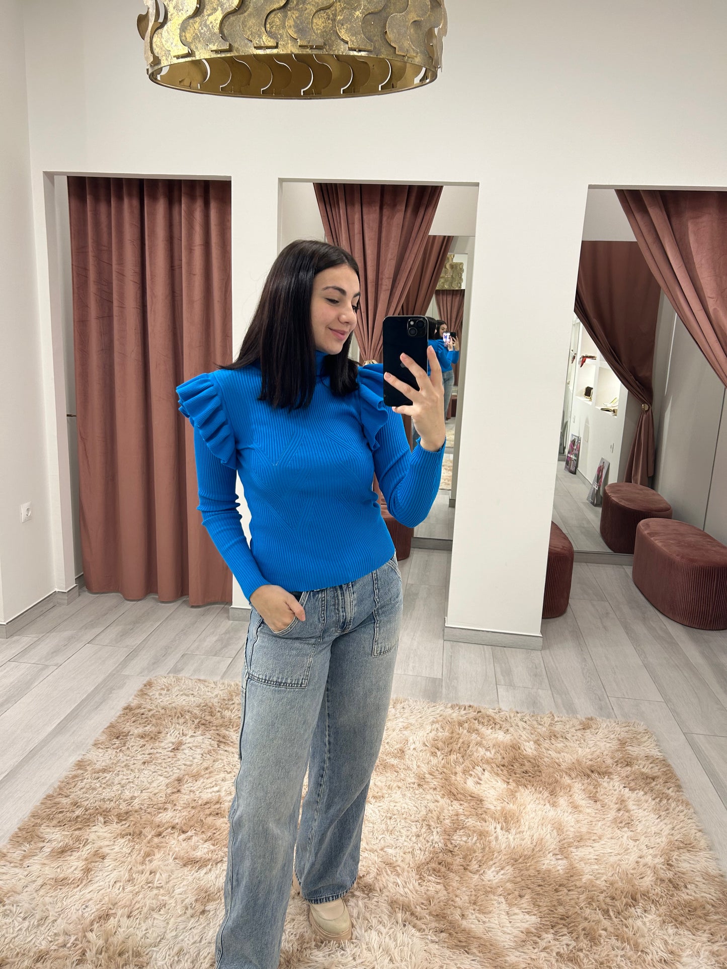JERSEY AZUL ELÉCTRICO CUELLO ALTO