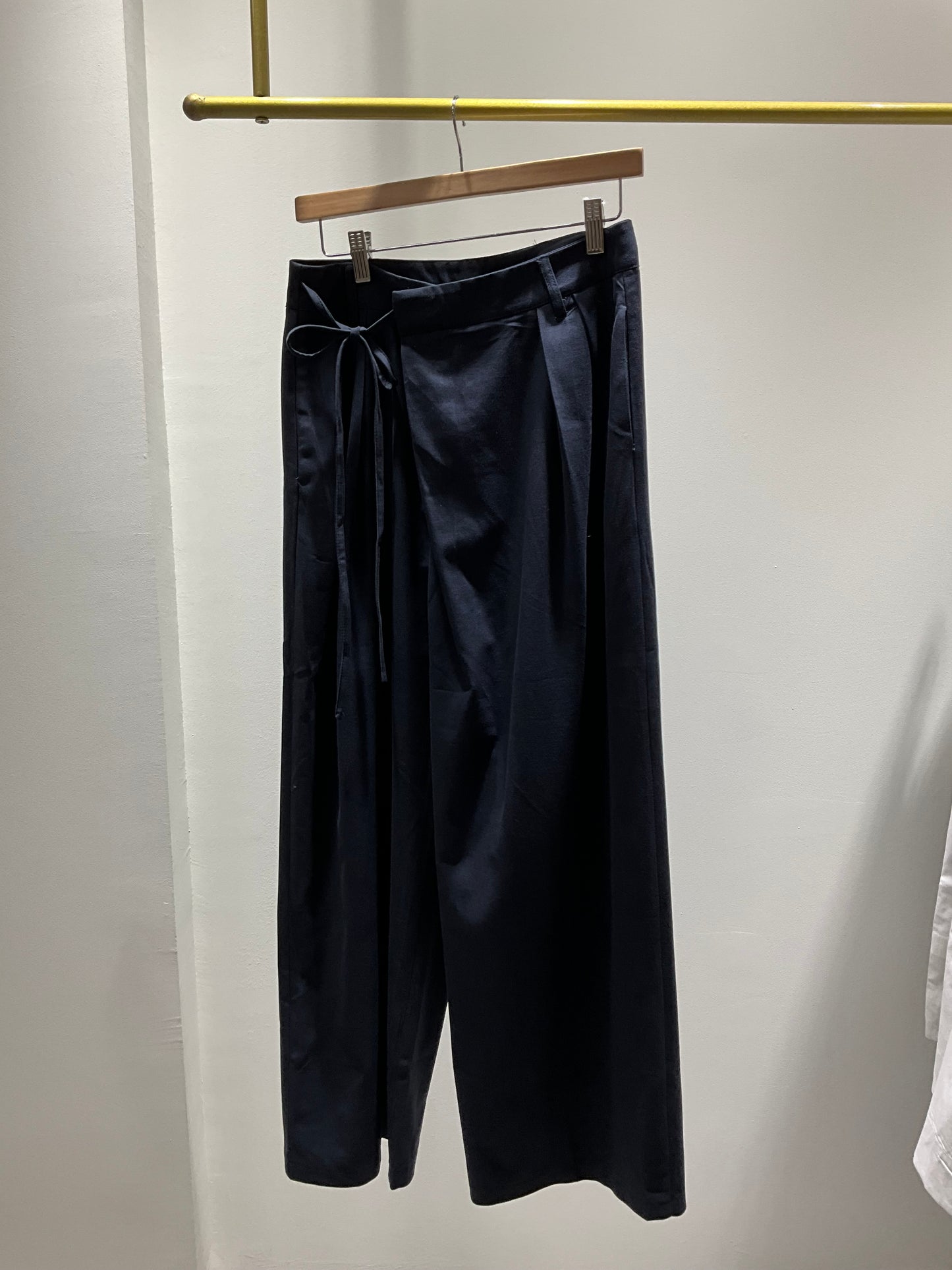 PANTALÓN AZUL MARINO LAZO