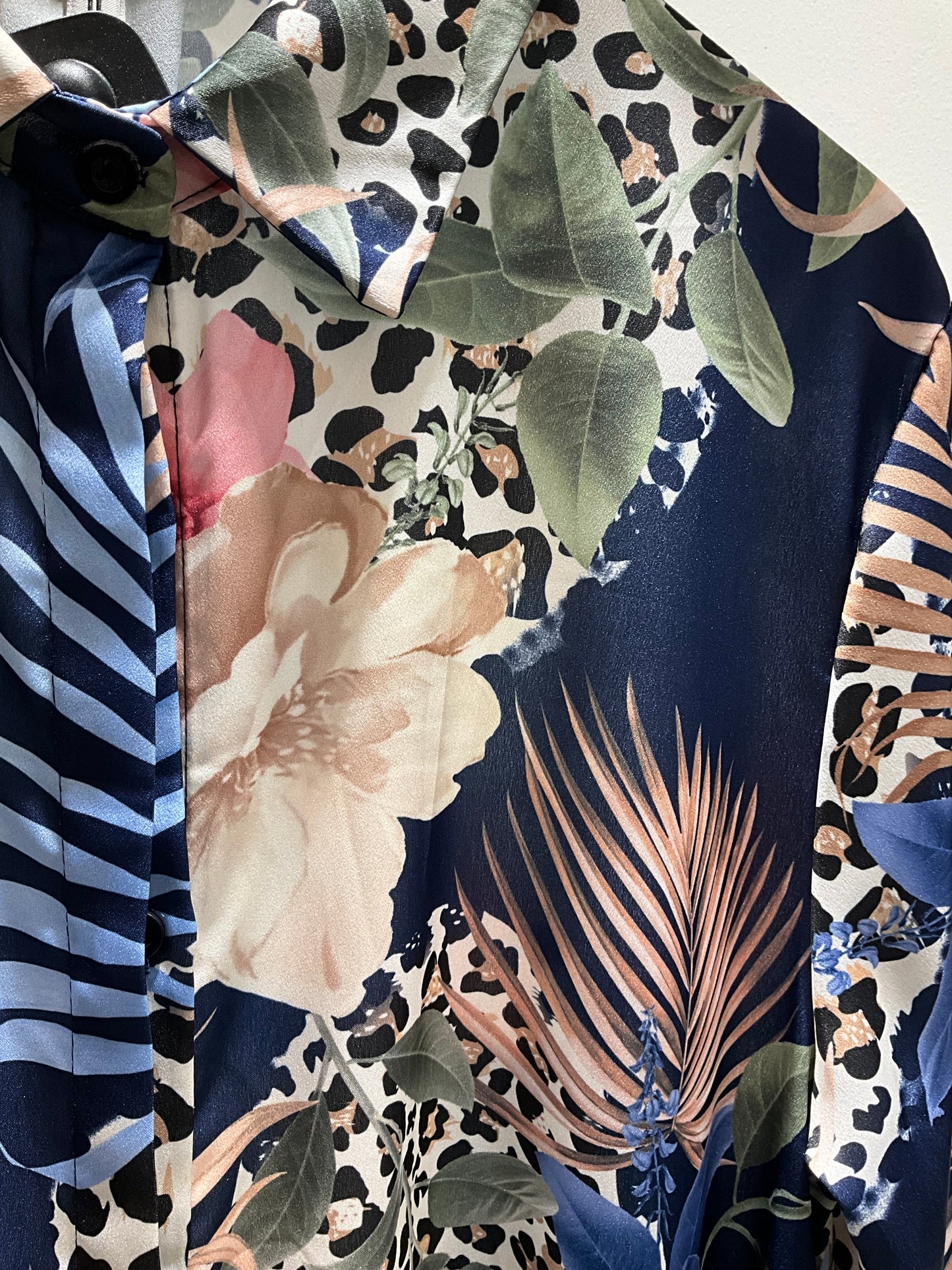VESTIDO LARGO SATINADO ESTAMPADO