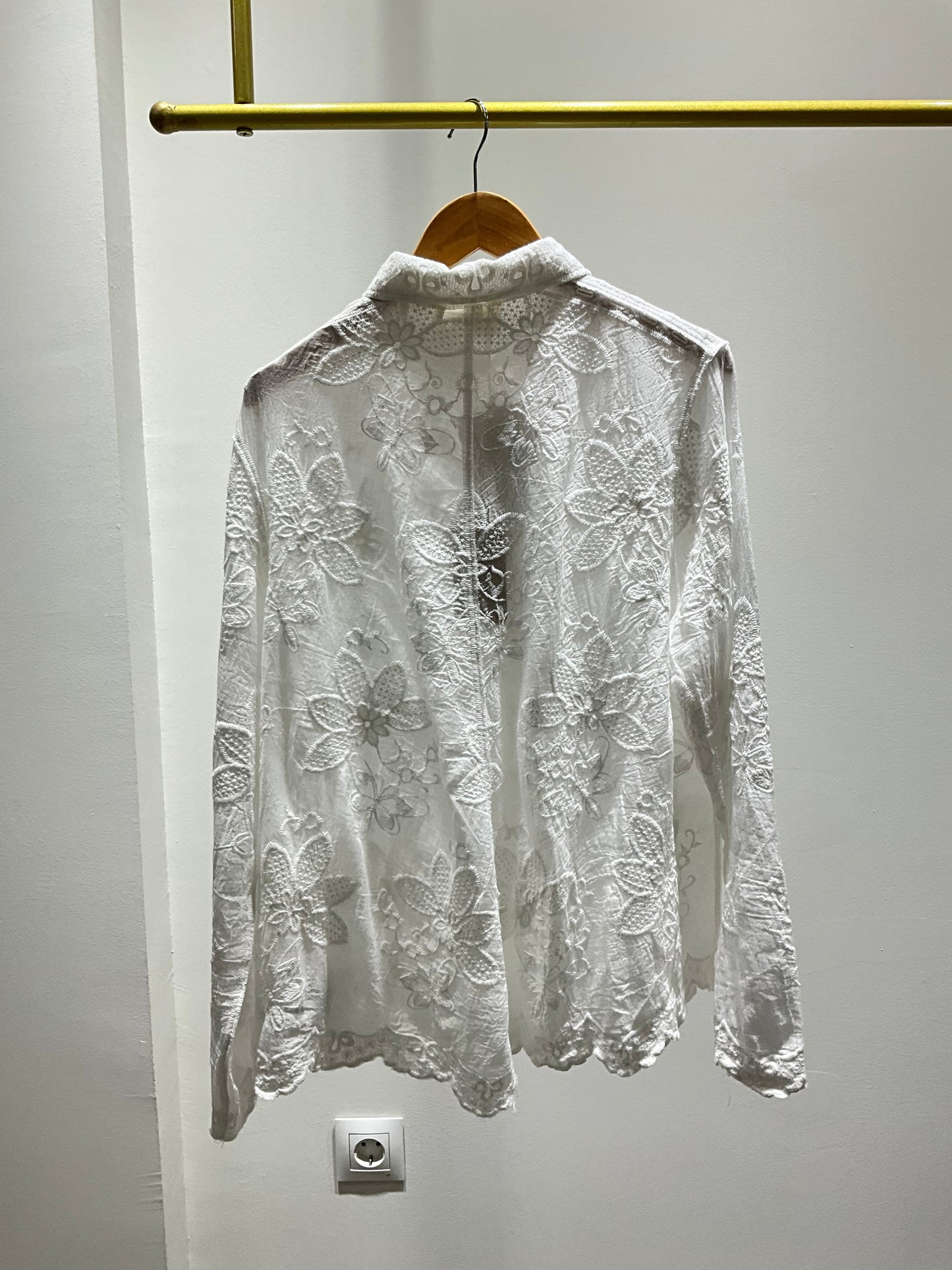 CAMISA RÚSTICA BORDADOS