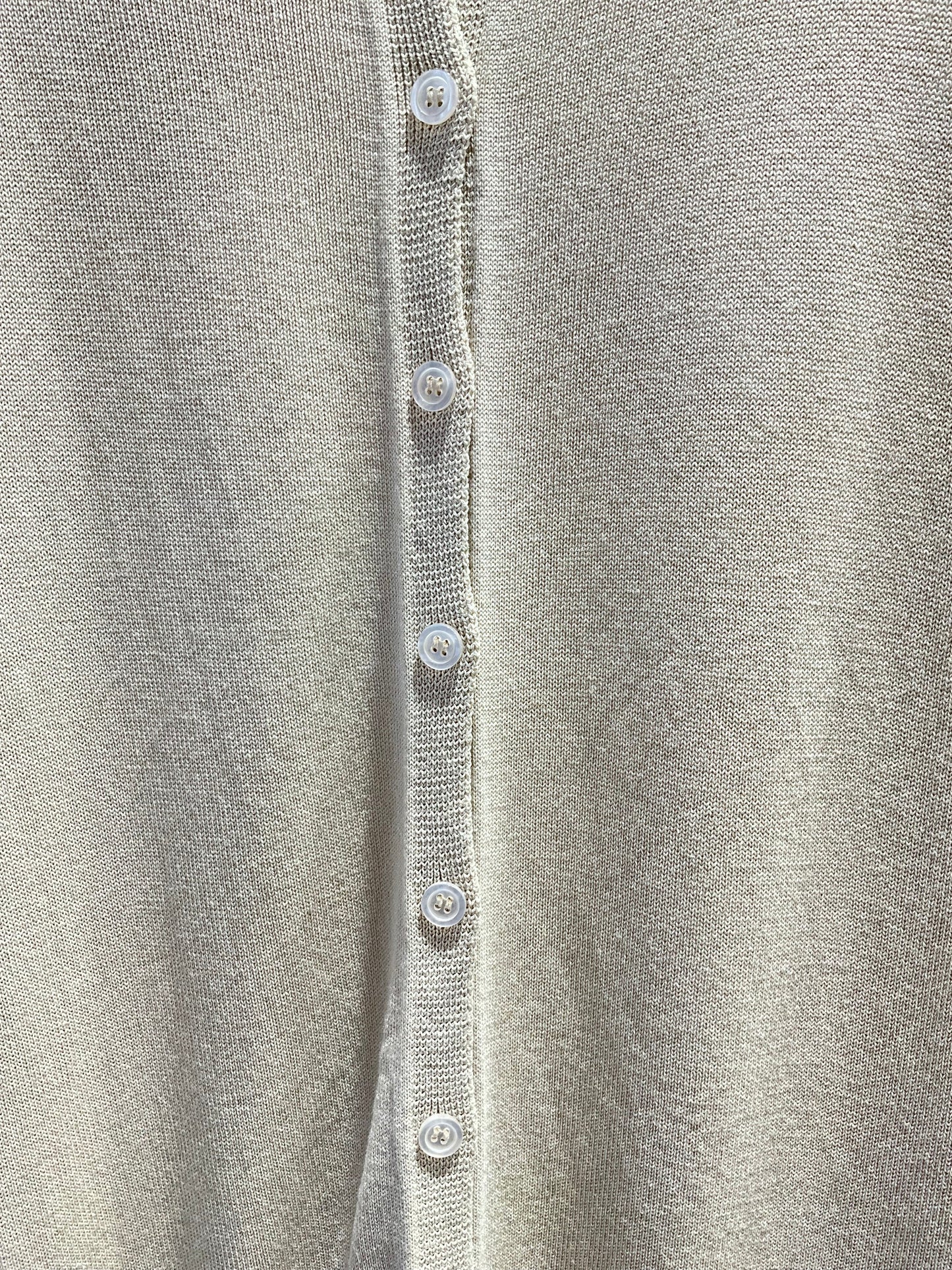 JERSEY BEIGE DE PUNTO BOTONES