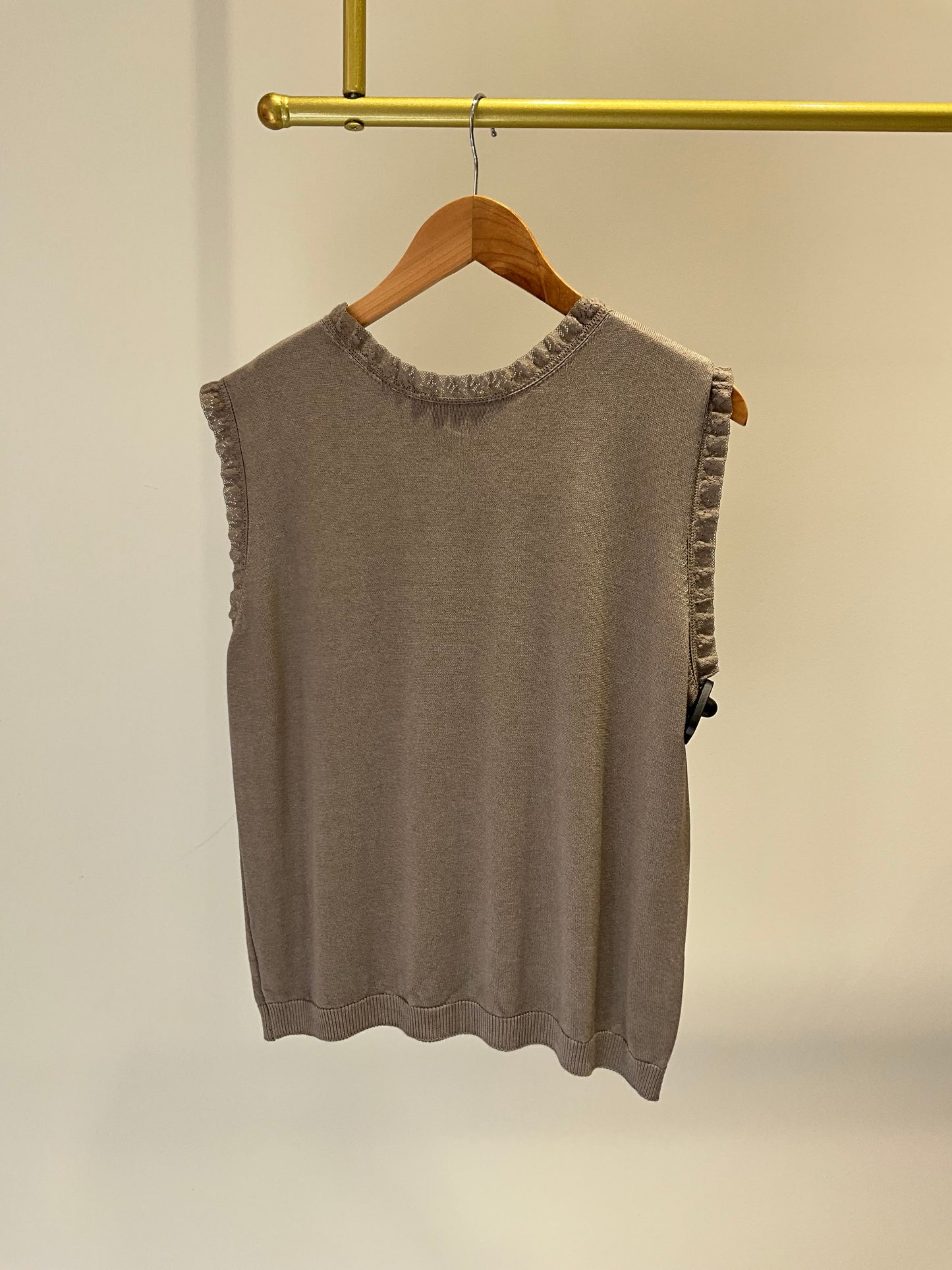JERSEY PUNTO DETALLES