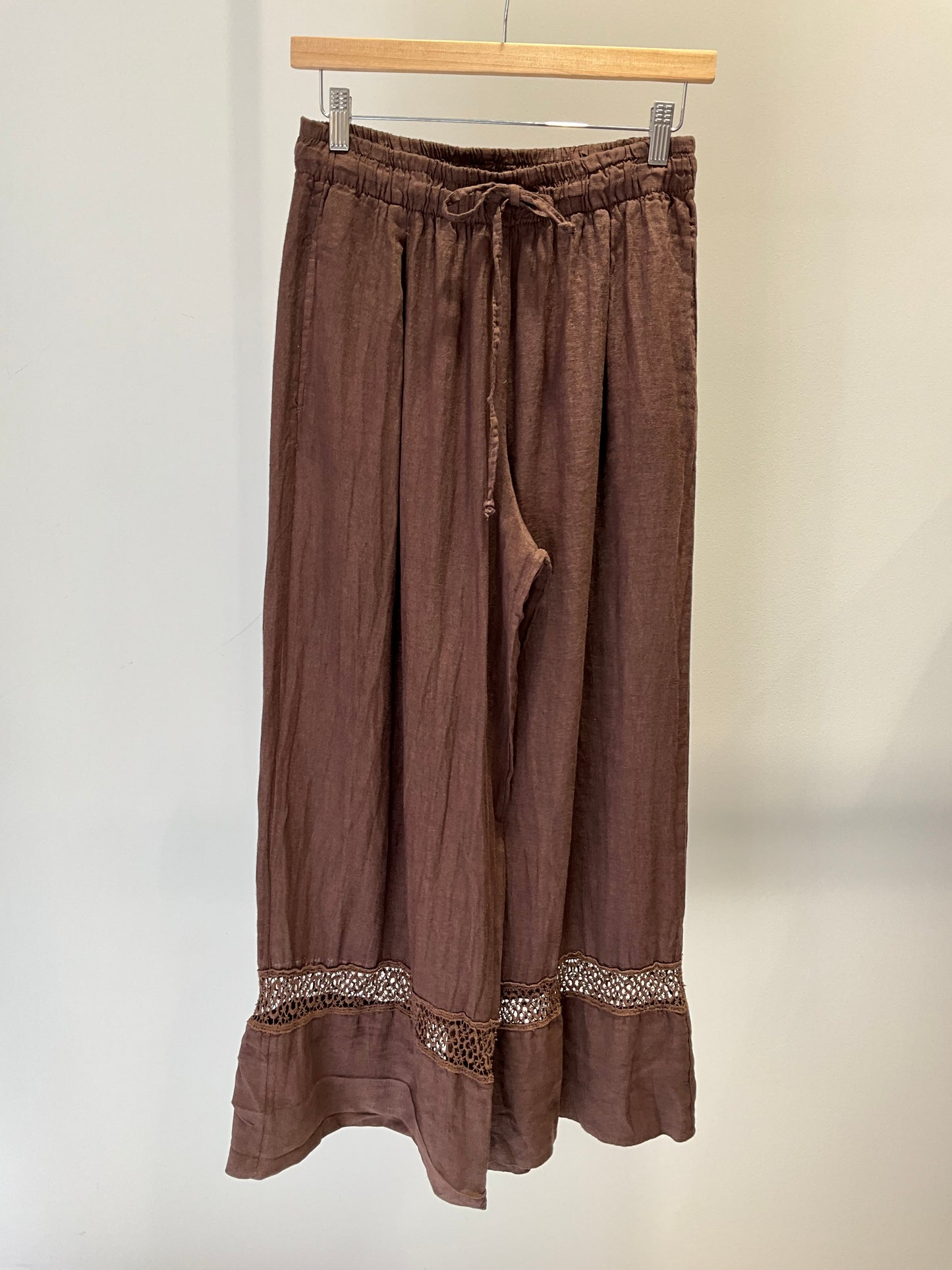 CONJUNTO DE LINO MARRÓN
