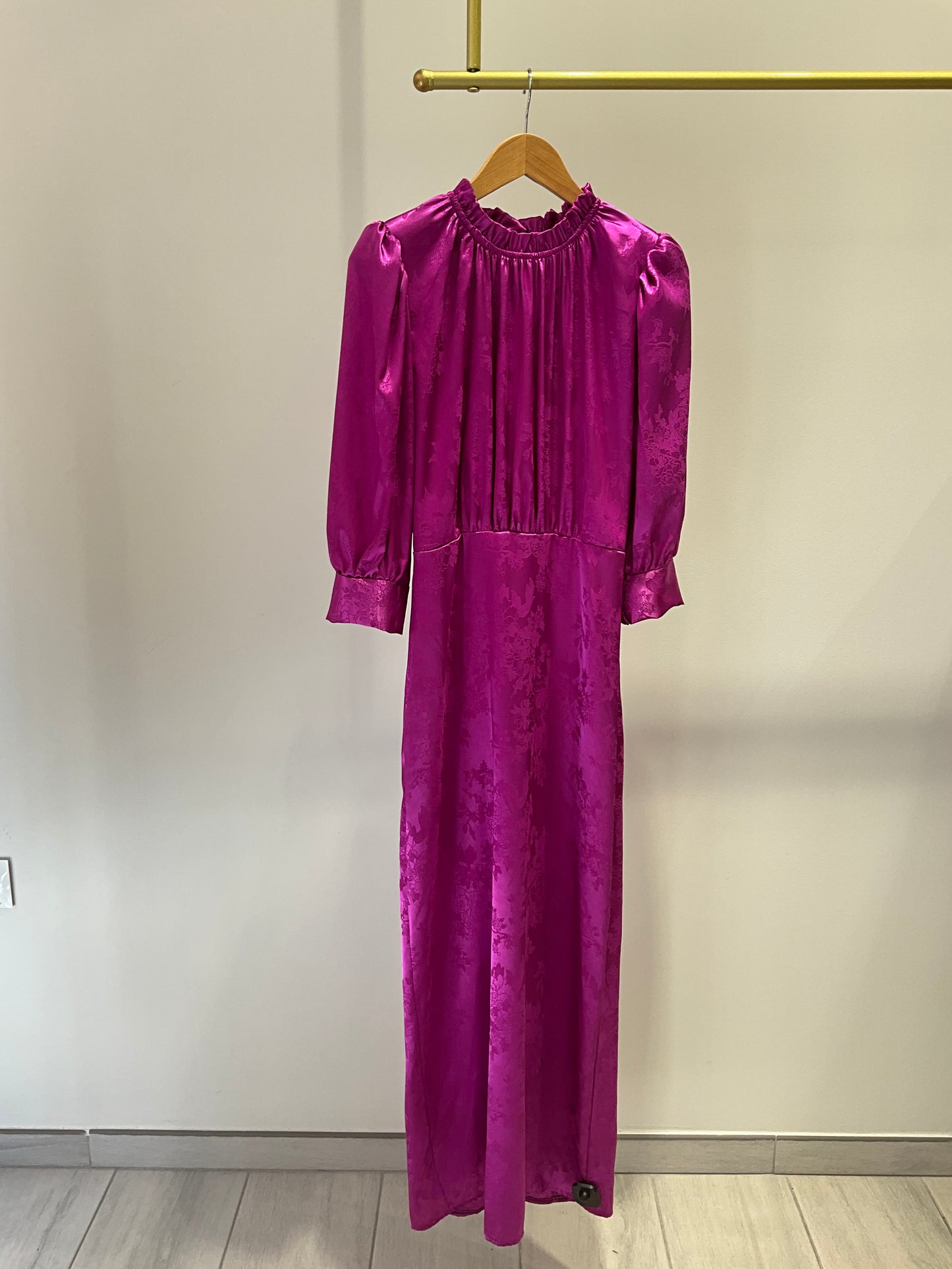 VESTIDO FUCSIA ESTAMPADO FLORES
