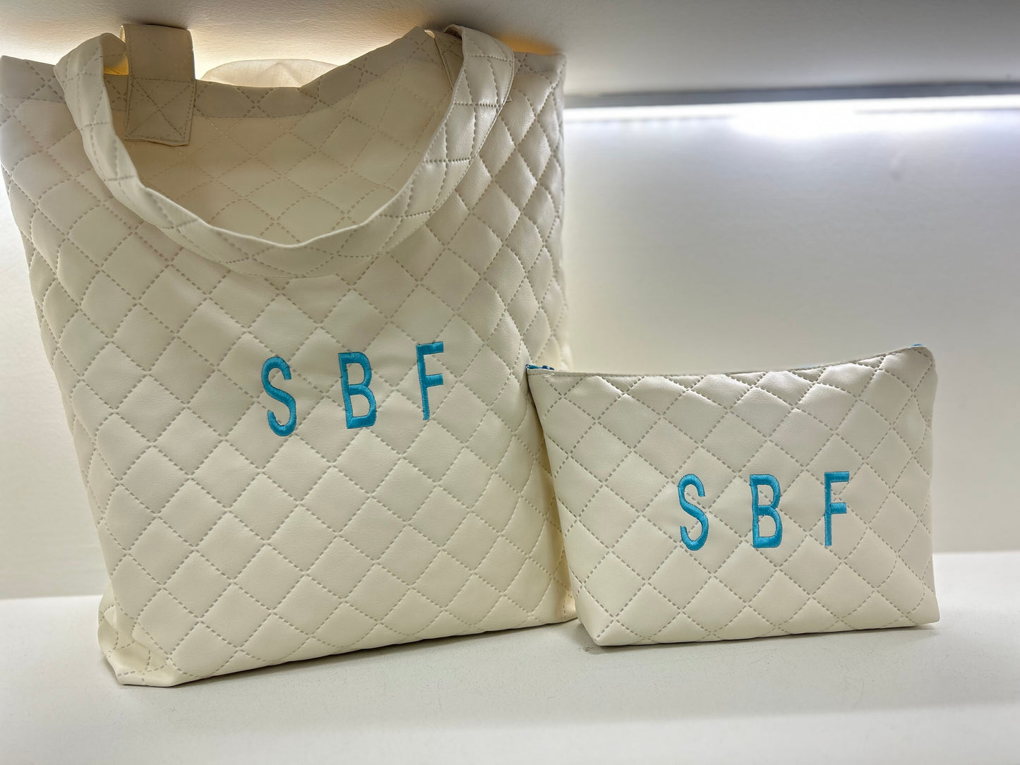 BOLSO COLECCIÓN AURA HECHO A MANO