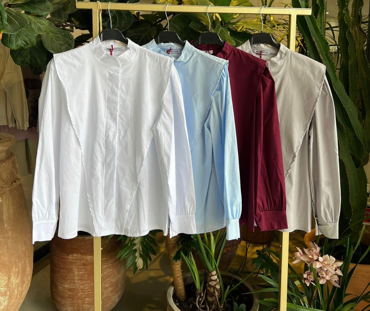 CAMISA CORTES GRISÁCEA