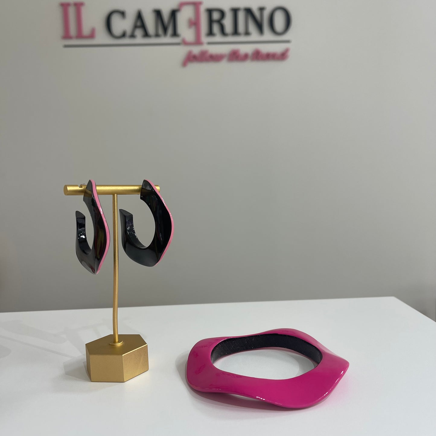 PULSERA RÍGIDA FUCSIA