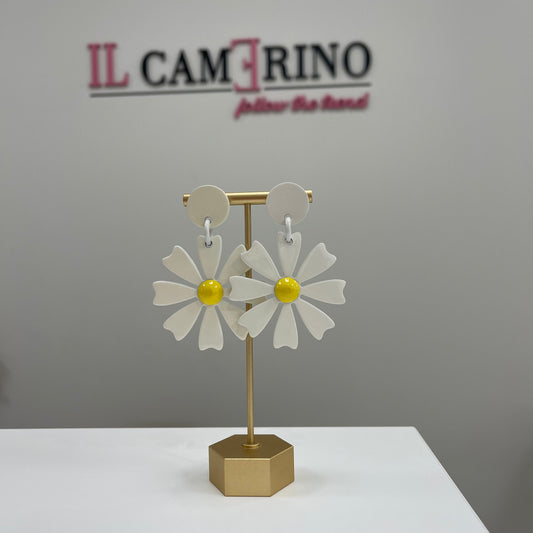 PENDIENTES MARGARITAS BLANCAS