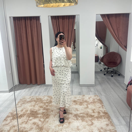 BLUSA SATINADA ESTAMPADA LAZO ESPALDA