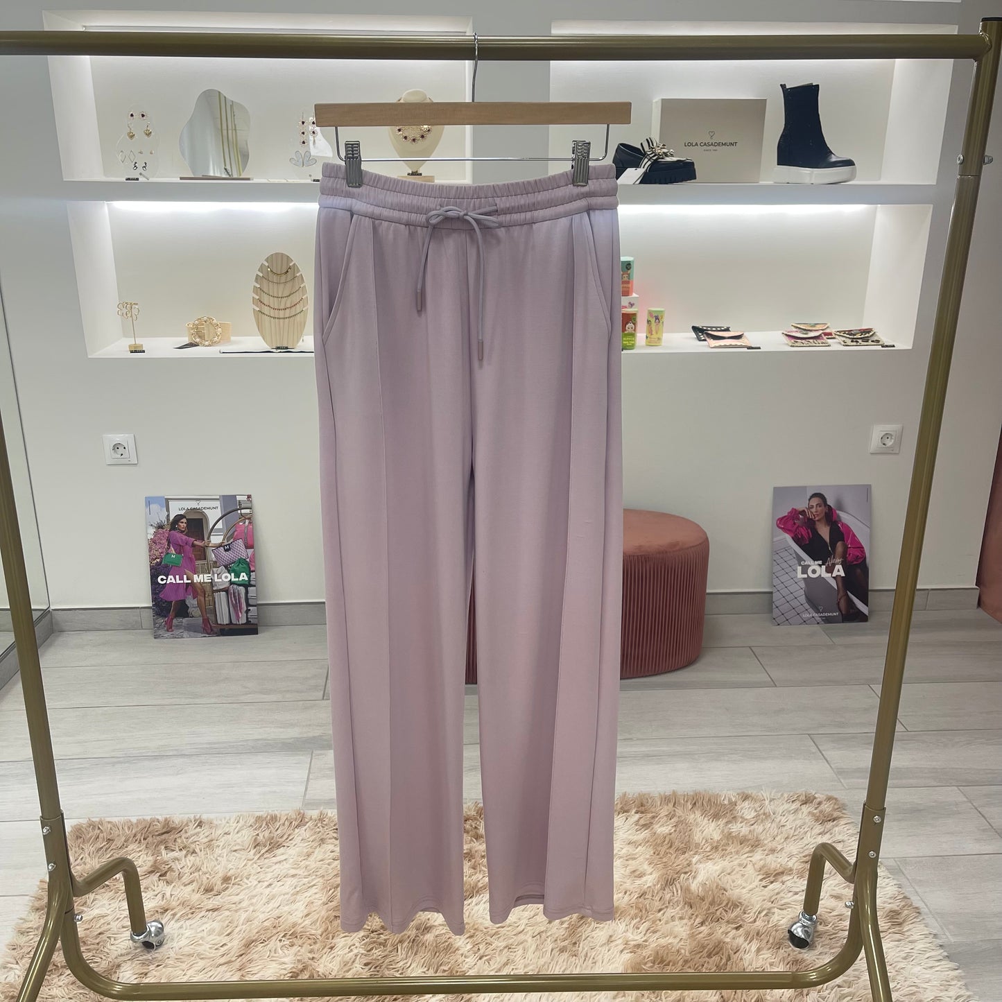 PANTALÓN LILA ANCHO