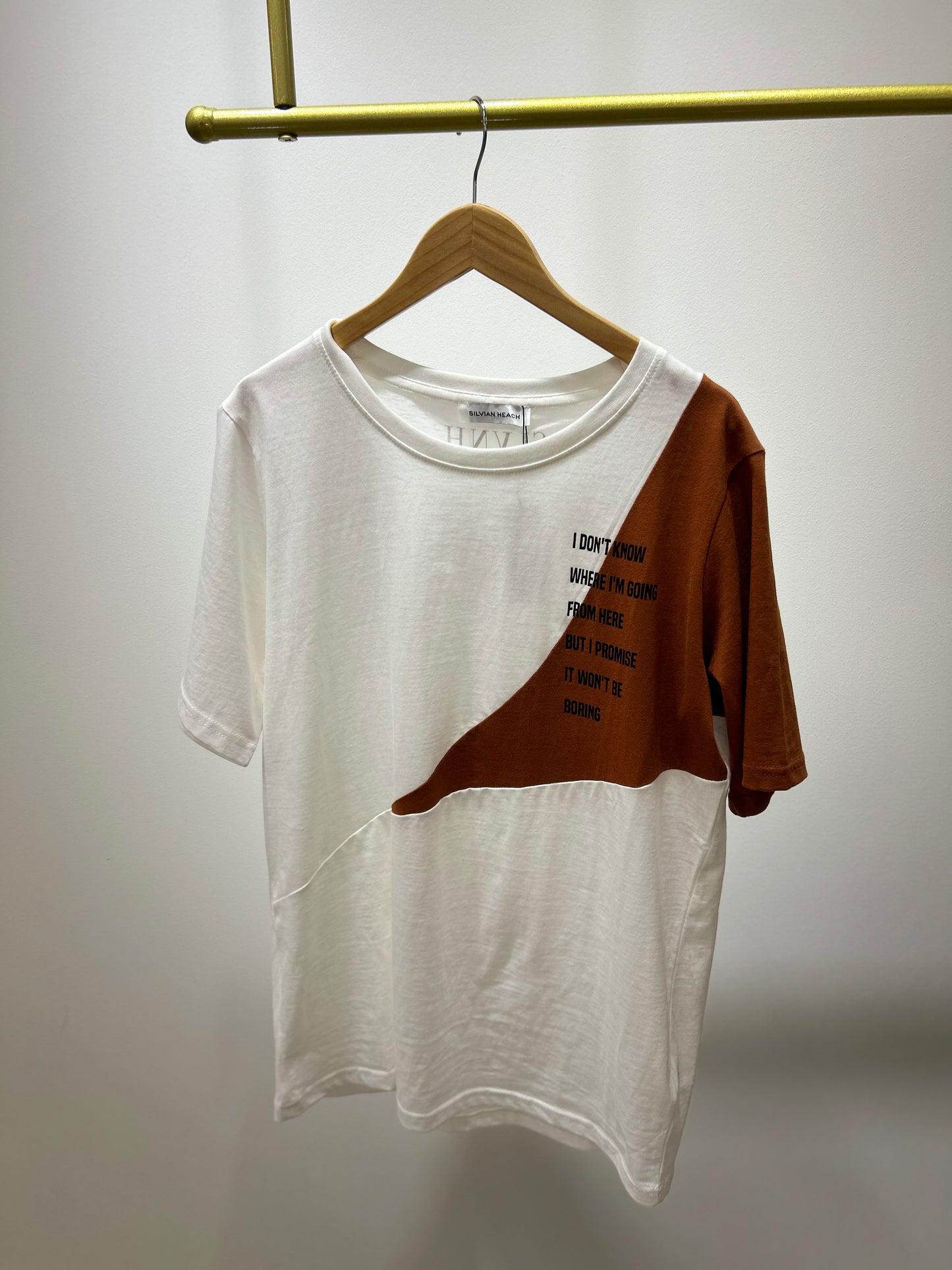 CAMISETA TEXTO SILVIAN HEACH