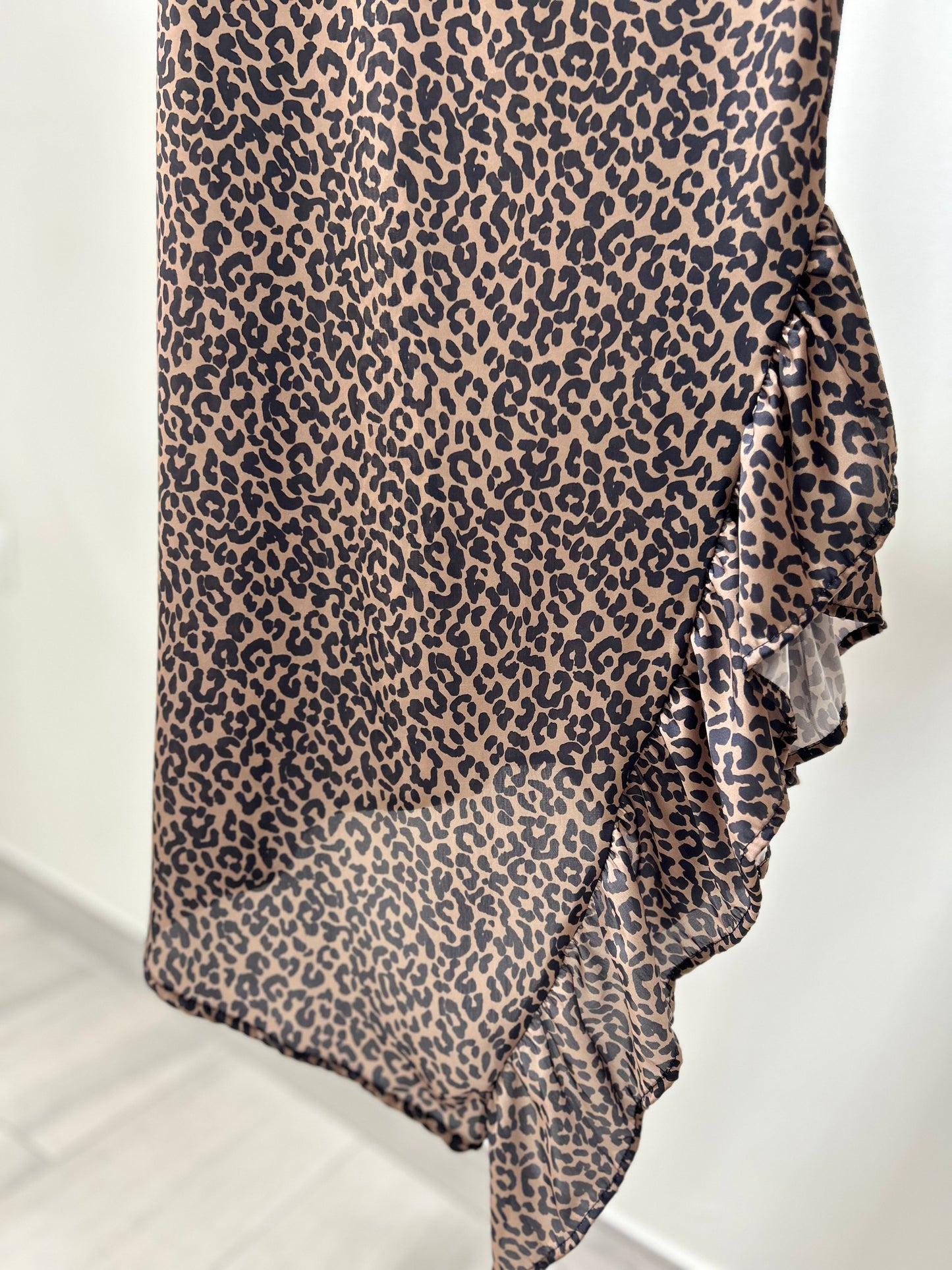 VESTIDO SATINADO ANIMAL PRINT