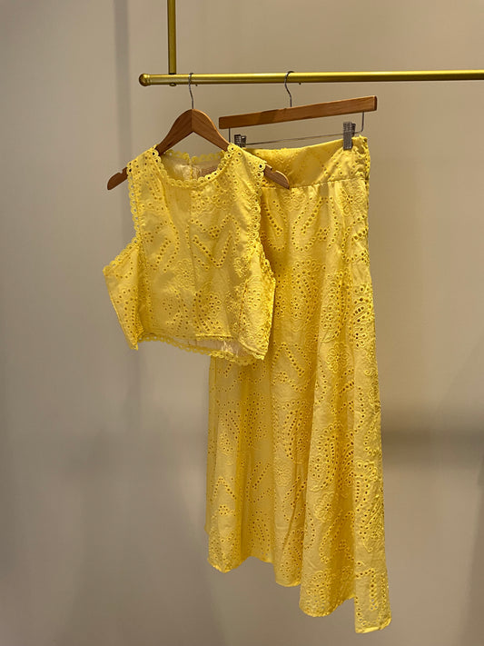 CONJUNTO CALADO AMARILLO