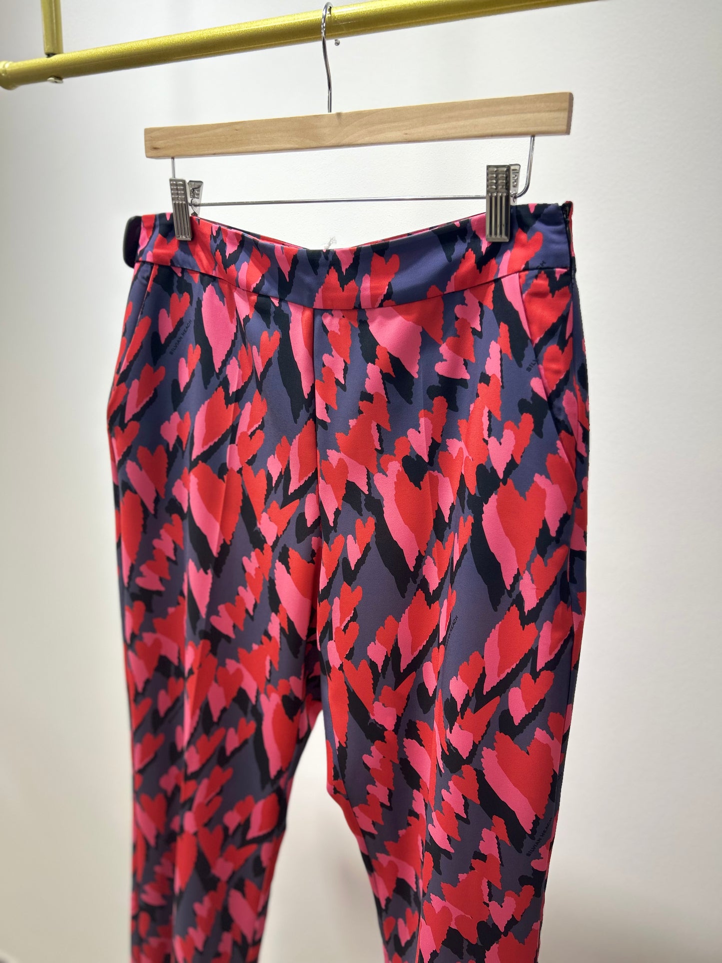 PANTALÓN CHINO CORAZONES SILVIAN HEACH