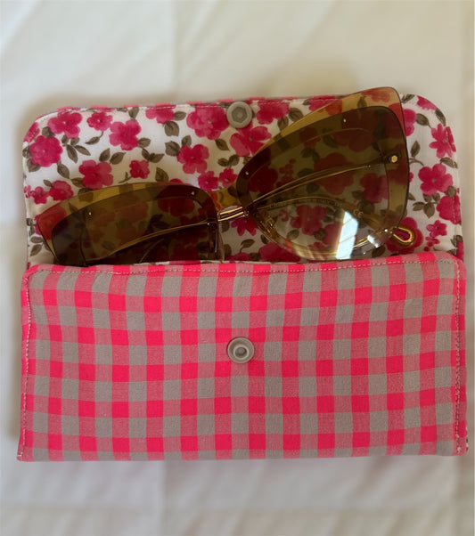 FUNDA DE GAFAS ROSA COMBINADO